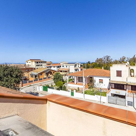Charlotte Apartment - For Family And Groups Porto Torres Esterno foto