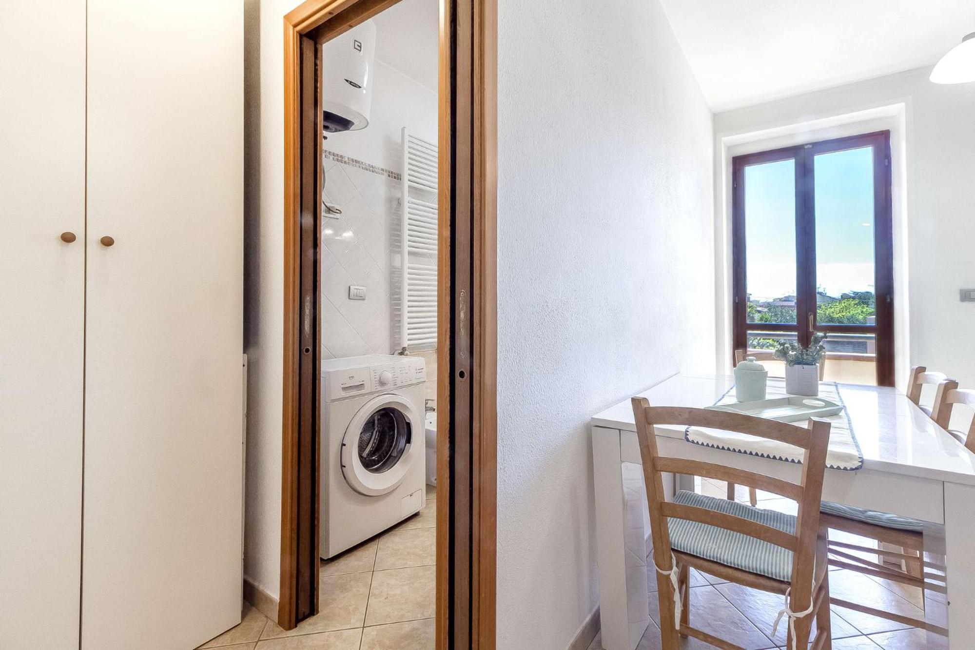 Charlotte Apartment - For Family And Groups Porto Torres Esterno foto