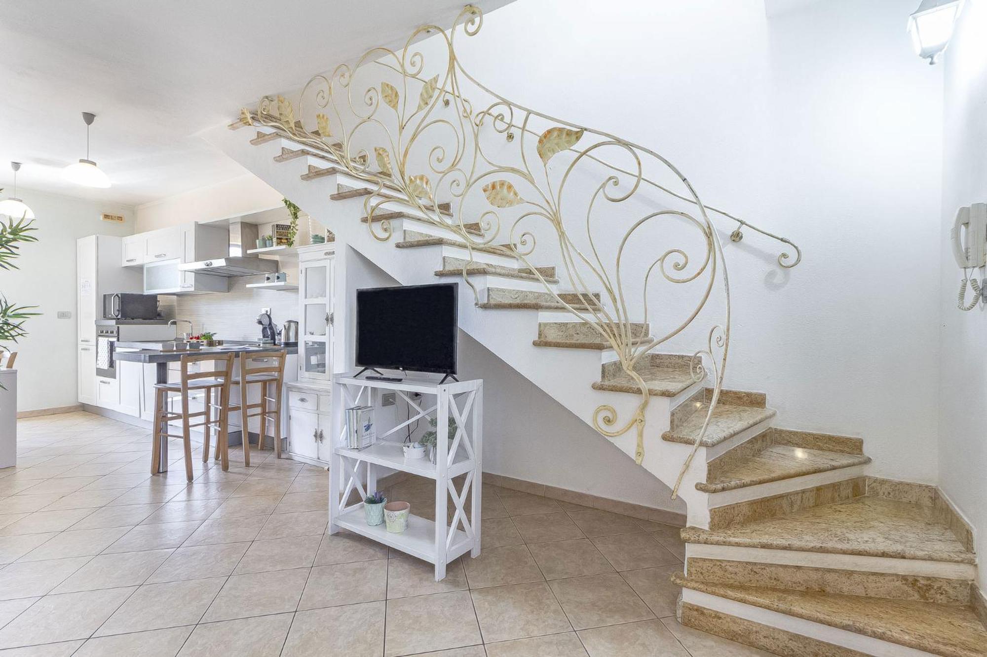 Charlotte Apartment - For Family And Groups Porto Torres Esterno foto